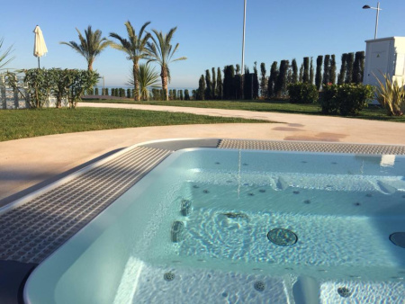 Переливной спа бассейн USSPA Divan